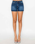 BASIC CLEAN HEM SHORTS