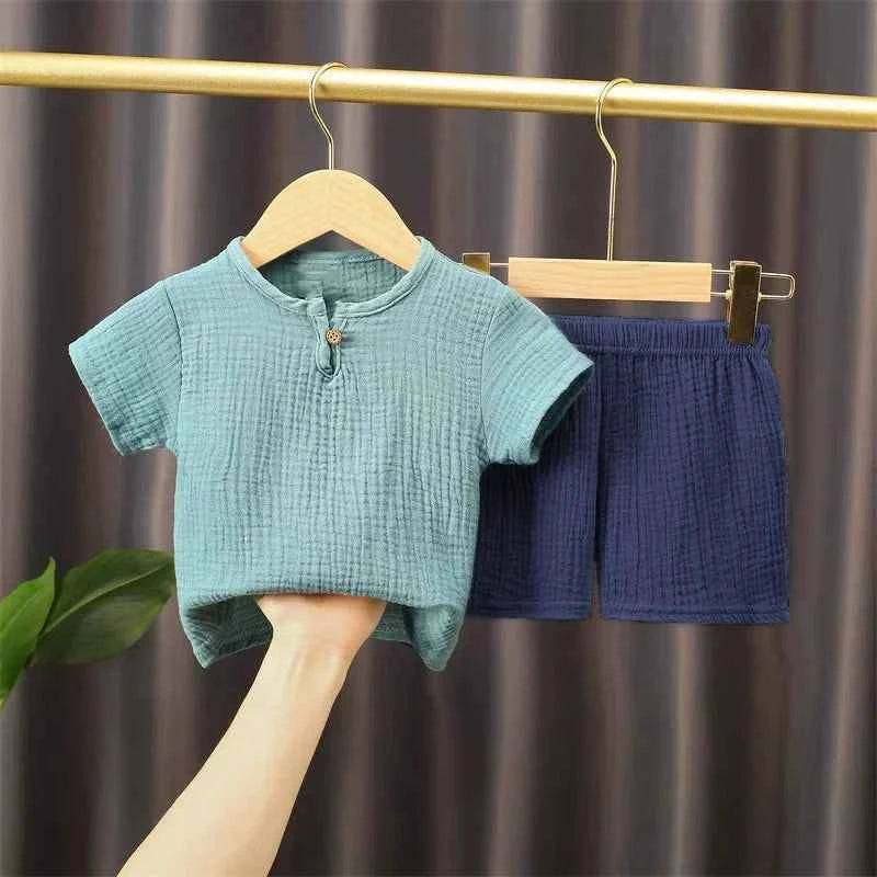 2-piece summer t-shirt and shorts set