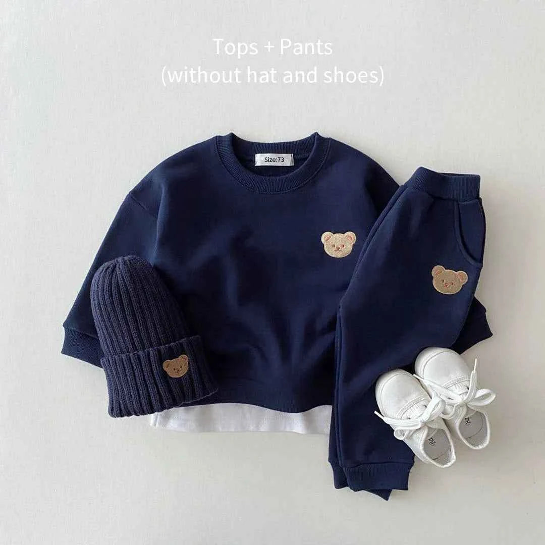 Pants and Sweatshirt Set with Bear