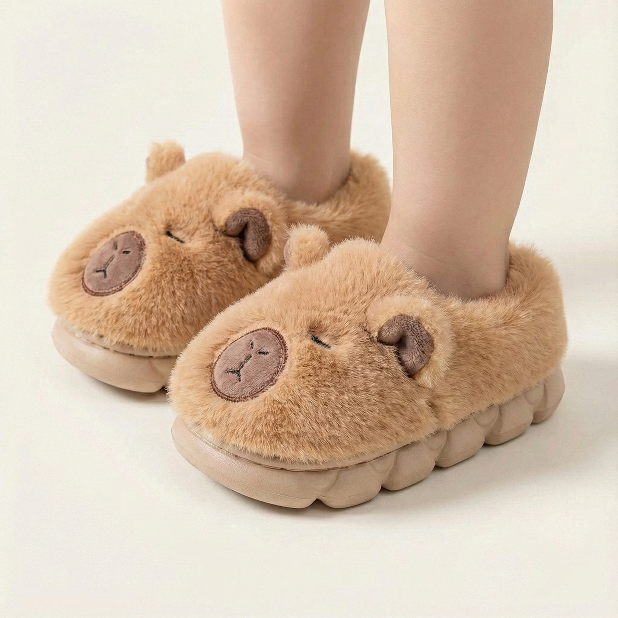 Warm Capybara Slip-On Slippers – Ages 2–13