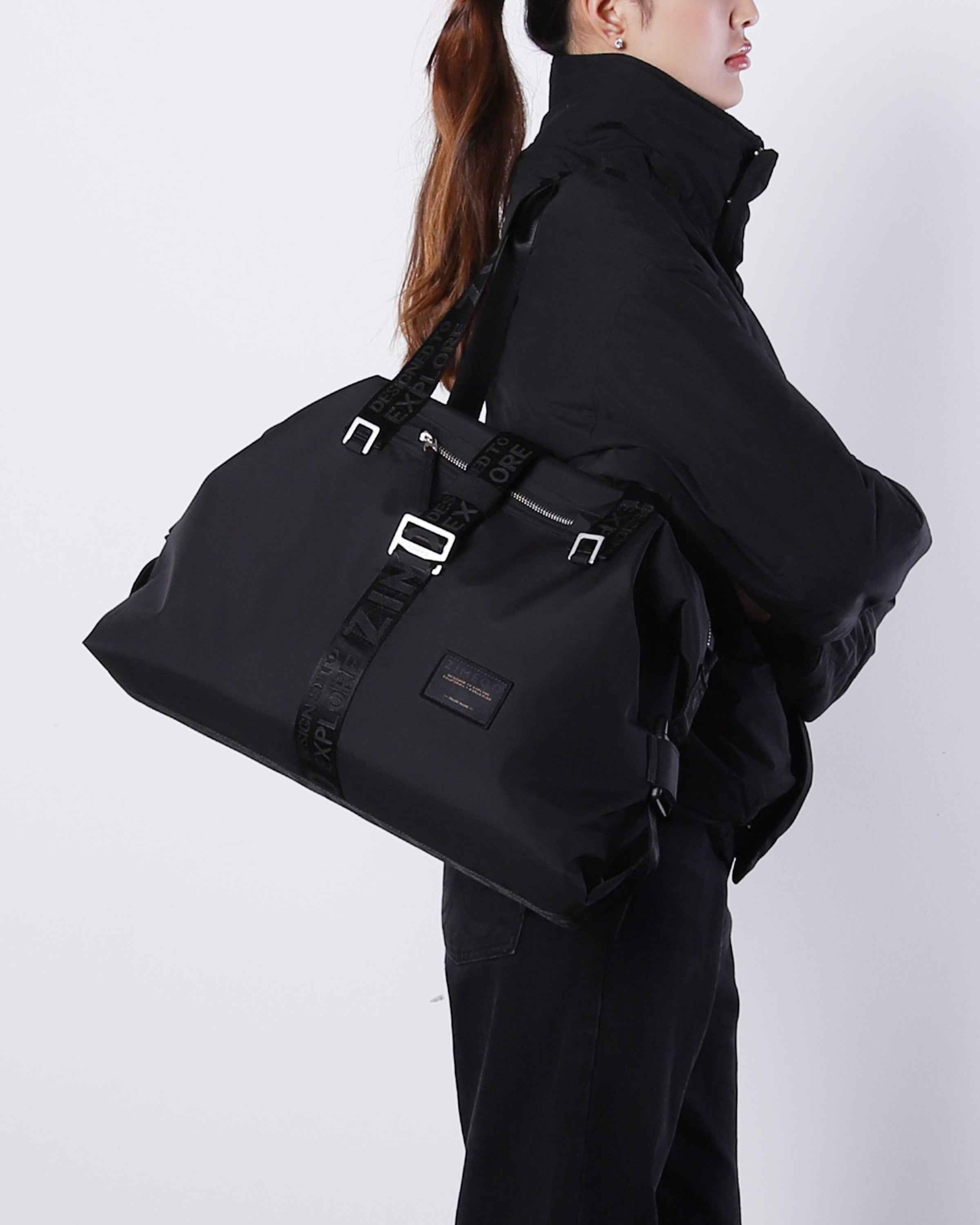 LUX OVERNIGHT DUFFEL Weekender (Black)